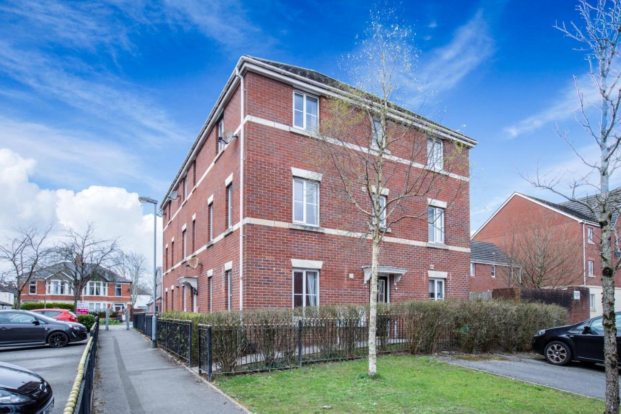Watkins House By Cliftonvalley Apartments Cardiff Esterno foto