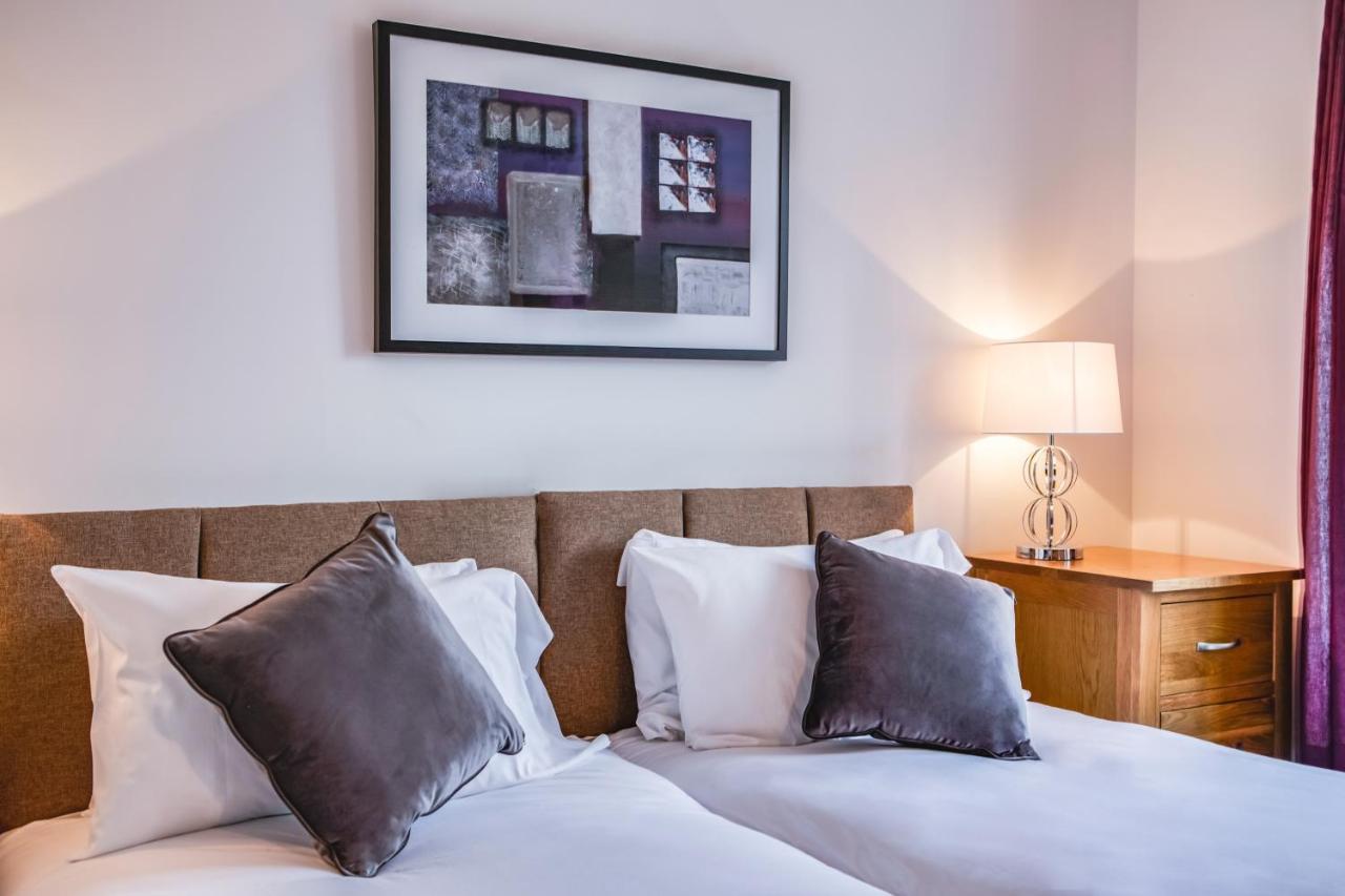 Watkins House By Cliftonvalley Apartments Cardiff Esterno foto
