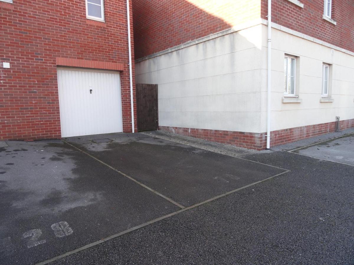 Watkins House By Cliftonvalley Apartments Cardiff Esterno foto